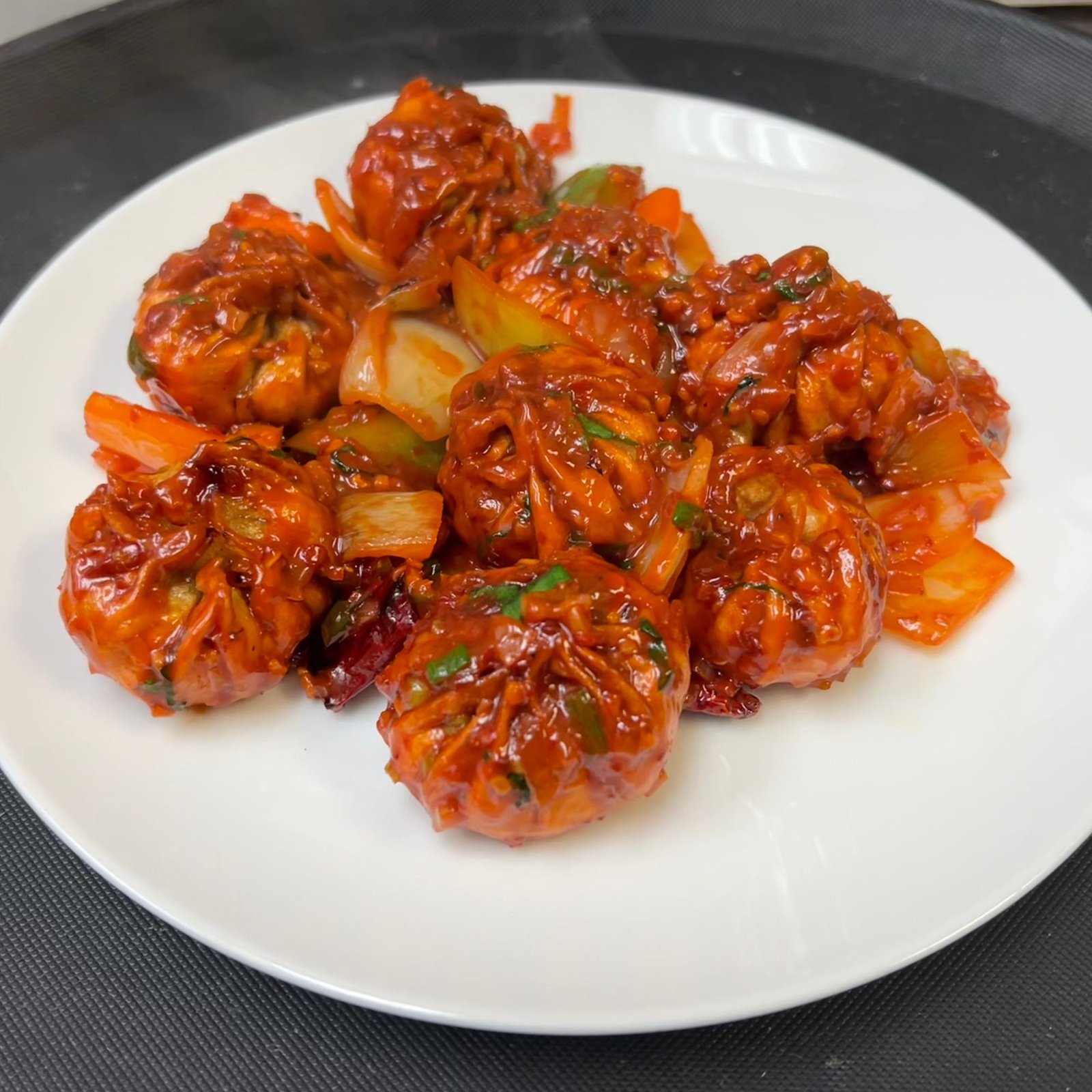 Chicken Szechuan Momo (8pc)